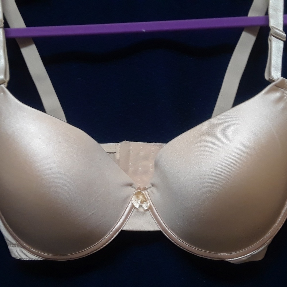 38DDD & 36F NWT Sexy Beige Push Up Bra